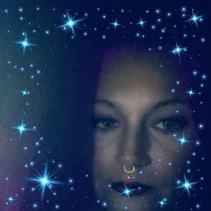 Meet your Posher, Deandra